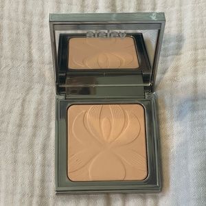 ❌SOLD❌ Sisley Blur Expert (gently used)